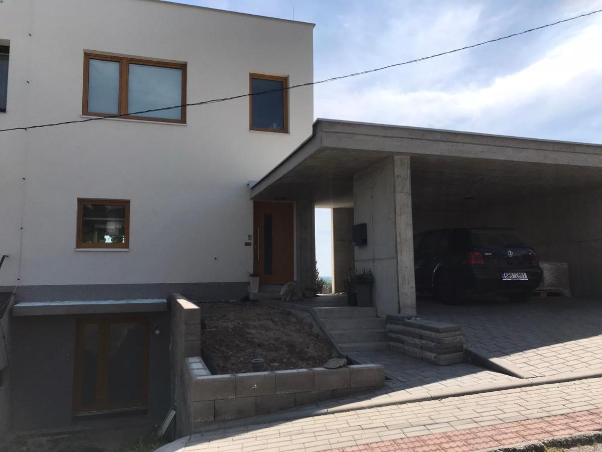 Soukromy Pokoj S Kuchyni A Koupelnou V Radovce Nove Mesto na Morave Ngoại thất bức ảnh